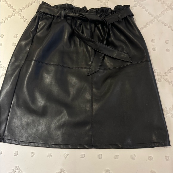 Leather belted skirt from Only - Picture 3 of 4